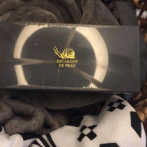 Escargot De Peau Ultimate Eye Serum